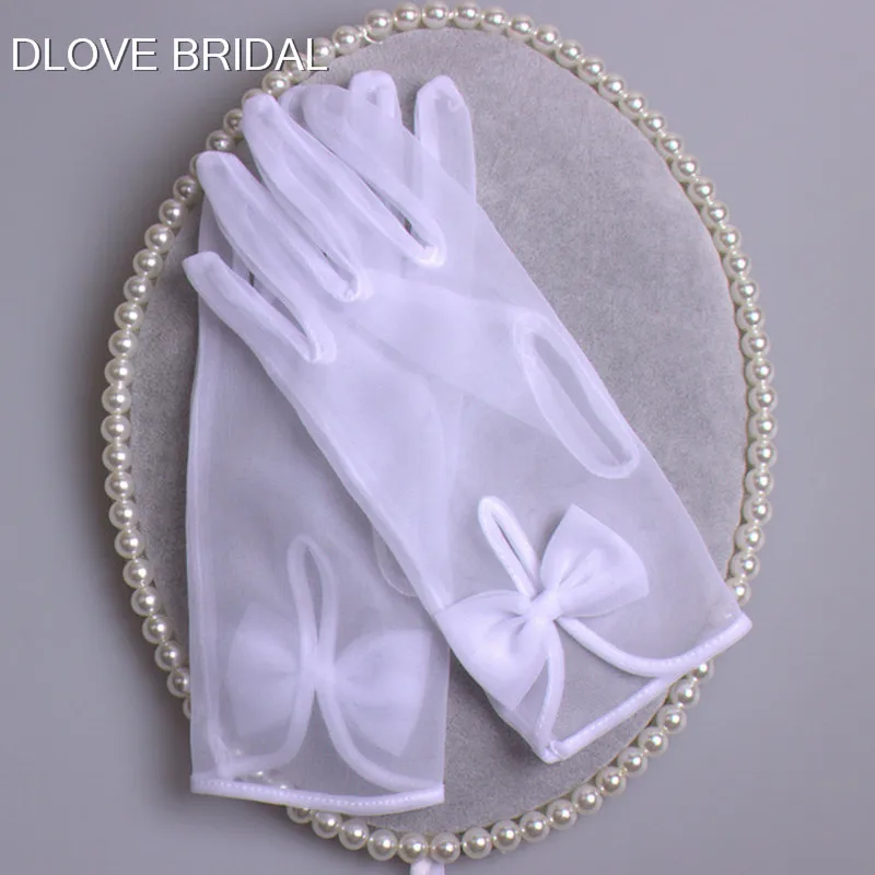 С кратки и прости сватбени ръкавици за младоженци с лък, евтини висококачествени иллюзионные тюлевые ръкавици дълги до китката, в пълен пръст, бяла слонова кост
